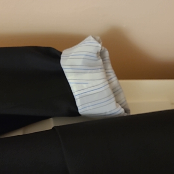 Aritzia Talula Black Blazer - Picture 7 of 13